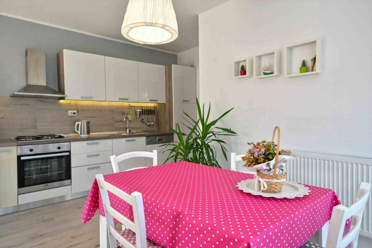 Apartment Kristina มูร์แตร์ ภายนอก รูปภาพ